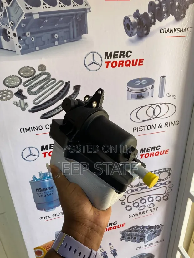 Mercedes-Benz C250/G250 Transmission Oil Cooler - 1