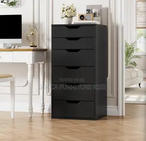 Ergonomic Standing Mirror with Castors