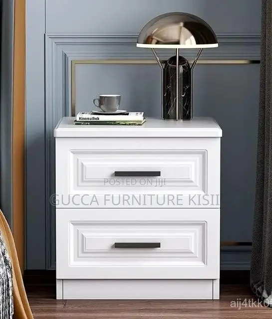 3 Drawer Modern Bedside Storage Cabinet (White) - 1
