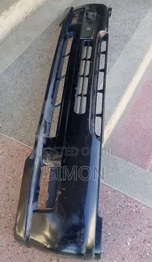 Nissan Caravan/Urvan TD27 QD32 Front Bumper (Used)