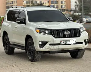 Toyota Land Cruiser Prado 2.8 TX-L 2023