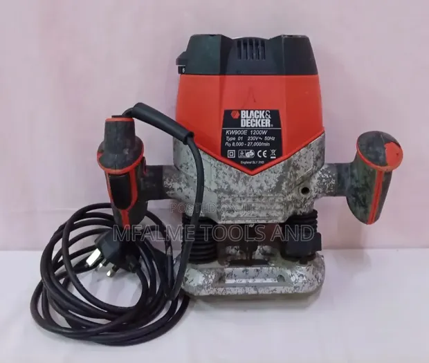 Used Black & Decker Electric Plunge Router 1200W - 1