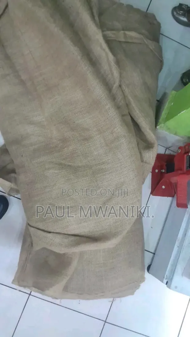 Premium Hessian / Jute Fabric - Durable & Versatile - 1