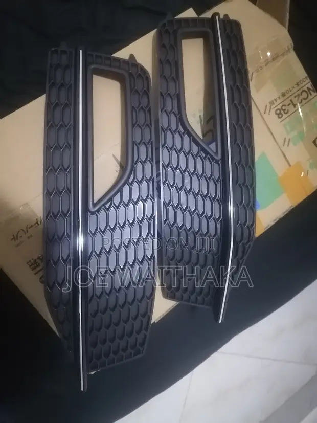 Audi A4/A5 Fog Light Grill (B8.5 Facelift) - 1