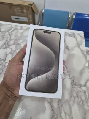 New Apple iPhone 15 Pro Max 256GB Natural Titanium