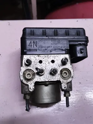 ABS Pump Toyota Voxy/Noah