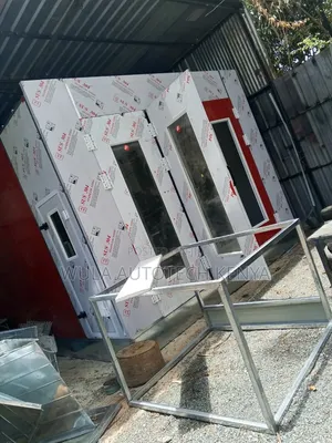 Professional Spray Booth for Automotive Paint Operations