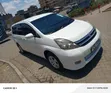 Toyota Isis 2012 White - 5