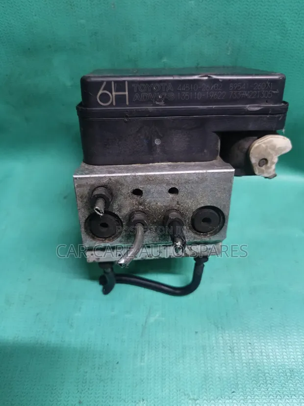 ABS Pump & Fuel Pump for Toyota Hiace - 1