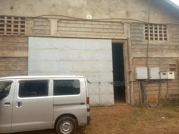 2500 Sq Ft Godown for Rent Near Two Rivers Mall - 1