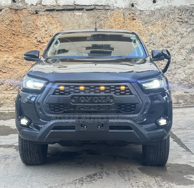 Toyota Hilux 2020 Double Cabin 4x4 - 1