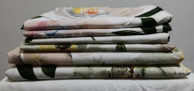 6-Piece Cotton Bedsheet Set (2 King Size, 4 Pillow Cases) - 1