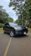 Porsche Cayenne 2011 Black - 1