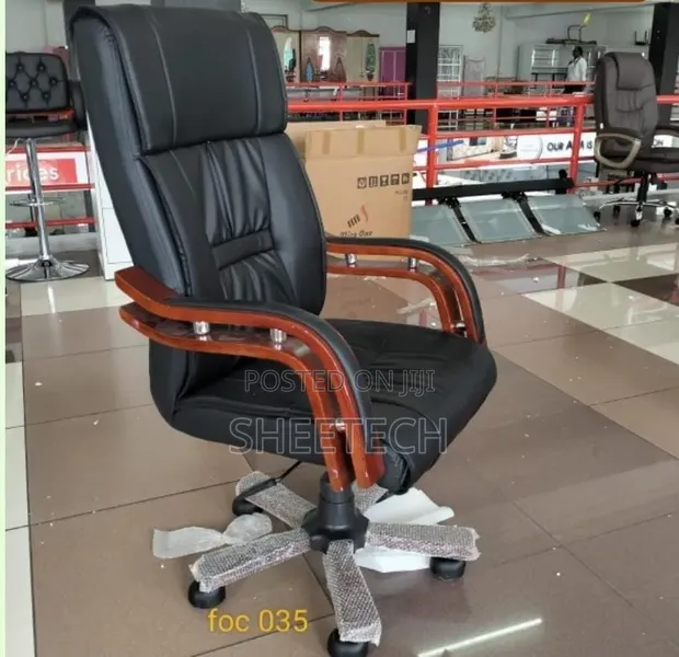 Managerial Boss Executive Office Chair - 1