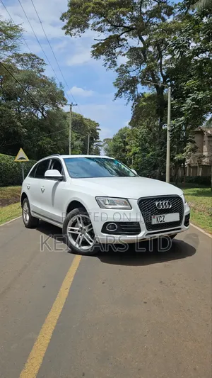 Audi Q5 2.0T Premium AWD quattro 2013