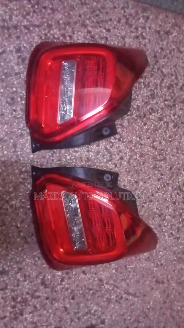 Suzuki Swift Tail Lights (2017-2020) - 1