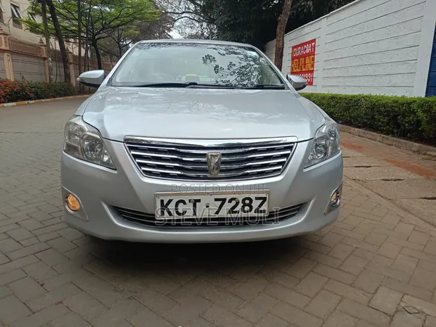 Toyota Premio 1.8 FWD 2012 Silver - 1