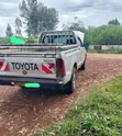 Toyota Hilux 2009 Silver - 4