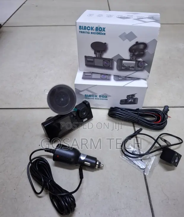 3-Camera HD 1080P Dashcam with Night Vision - 1