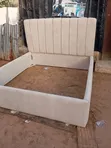 Cream/Soft Fabric 5x6 Bubble Head Bed - 2