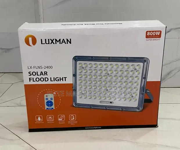 Luxman 800W Solar Flood Light - 1