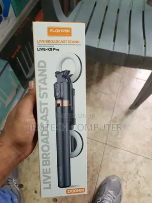 Live Broadcasting Phone Stand with Double Fill Light & Tracker