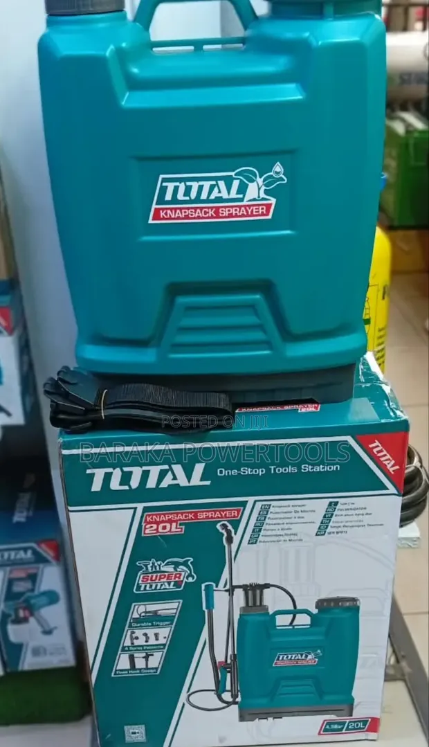 TOTAL 20-Litre Knapsack Sprayer - 1