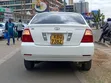 Toyota Corolla Sedan 2005 White - 4
