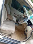 Nissan Tiida 2008 Gold - 2
