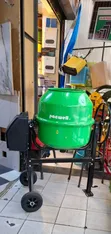 200L Pacwell Concrete Mixer - 2