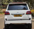 Toyota Land Cruiser 4.6 V8 AX 2009 White - 3