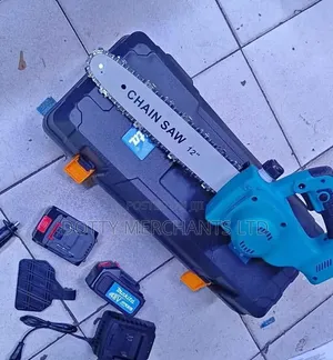 Makita Rechargeable Chainsaw 12-inch