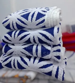 Cosy Fleece Woollen Blanket 6x6