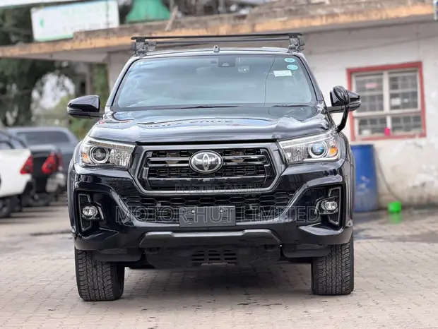 2020 Toyota Hilux 2.4 Diesel 4WD Rally Edition - 1