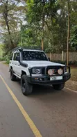 Toyota Land Cruiser 76 Series 2009 White - 5