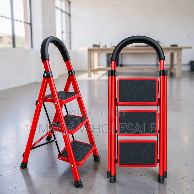 Heavy-Duty Folding Step Ladder (2-5 Steps) - 1