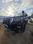 2019 Toyota Land Cruiser Prado TXL - Nyeusi - 3