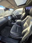 2019 Toyota Land Cruiser Prado TXL - Nyeusi - 4