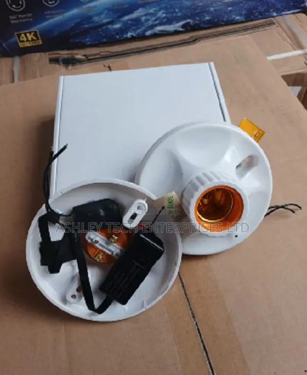 Wireless Bulb Camera - 360° Panoramic CCTV - 1