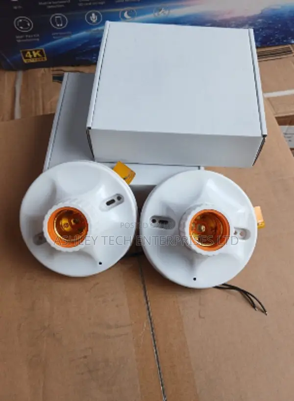 Smart Light Bulb CCTV Camera - HD, Easy Install - 1