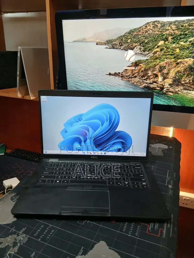 Dell Latitude 5300 Laptop - 8GB RAM, 256GB SSD - 1