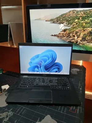 Dell Latitude 5300 Laptop - 8GB RAM, 256GB SSD