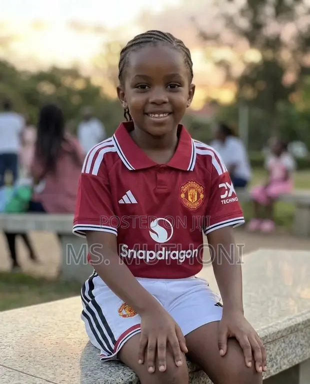 Manchester United Toddler Kit - 1
