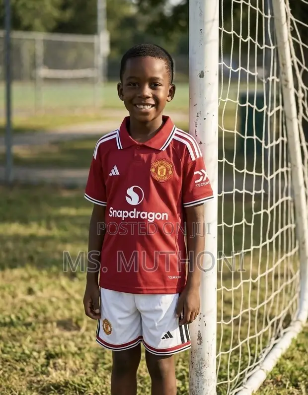 Manchester United Mini Home Kit - 1
