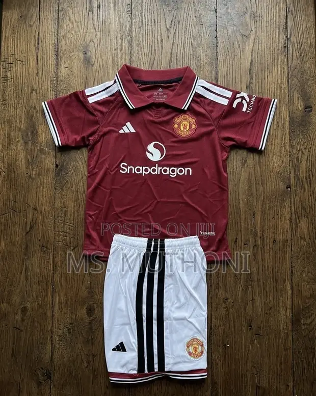 Manchester United Kids Kit - Red - 1