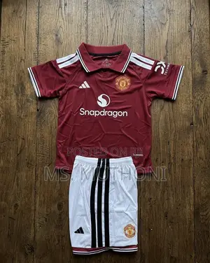 Manchester United Kids Kit - Red