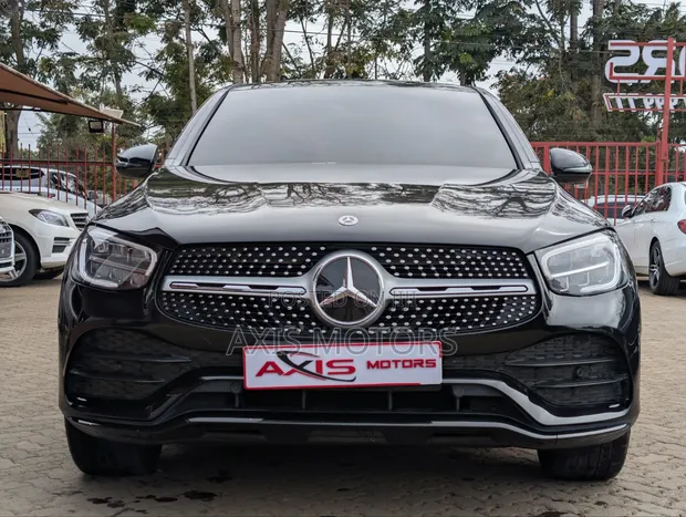 Mercedes-Benz GLC 220d Coupe 2019 Black - 1