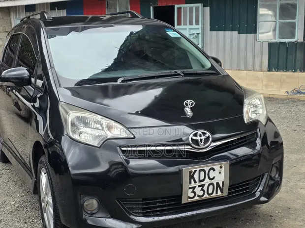 Toyota Ractis 2014 Black - 1