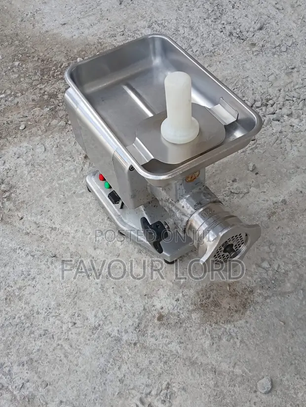 Commercial Electric Meat Grinder/Mincer - Stainless Steel - 1