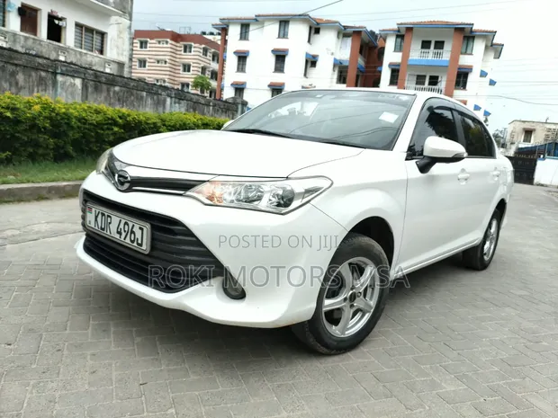 Toyota Axio 2017 White - 1